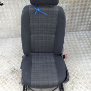 MERCEDES SPRINTER 2016 DRIVERS SEAT O/S FRONT SEAT GOOD CONDITION 1