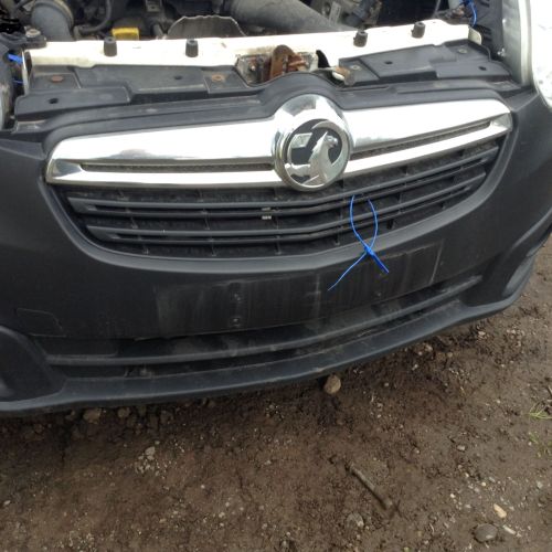 VAUXHALL COMBO 2018 COMPLETE FRONT BUMPER (GOOD CONDITION) 3