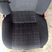 MERCEDES SPRINTER 2016 DRIVERS SEAT O/S GOOD CONDITION 2