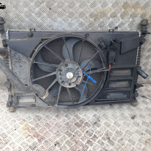 FORD TRANSIT CUSTOM 2014 2.2 FWD RADIATOR AND FAN BK218005CC 2