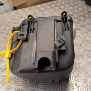 PEUGEOT BOXER / RELAY 2021 FUSE BOX CARRIER 1374506080