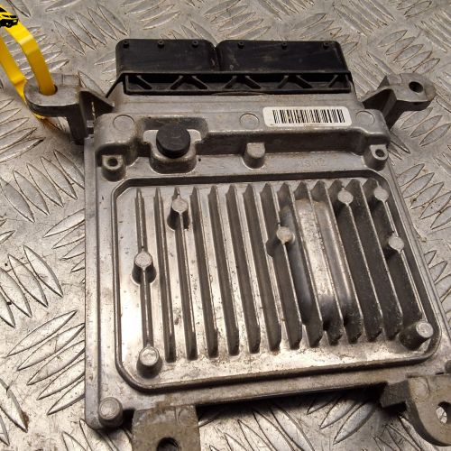 MERCEDES SPRINTER 2015 2.1 EURO 5 ENGINE ECU A6519000700