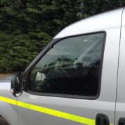 VAUXHALL COMBO / DOBLO 2018 N/S PASSENGER DOOR COMPLETE WITH GLASS