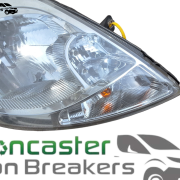 RENAULT TRAFFIC / VIVARO 2013 O/S HEADLAMP GM93859834 / 8200701366