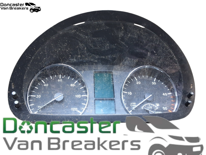 MERCEDES SPRINTER 2015 INSTRUMENT CLUSTER A9069005800 - Doncaster Van ...