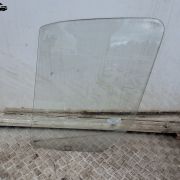 MERCEDES SPRINTER 2014 2.1 N/S PASSENGER DOOR GLASS