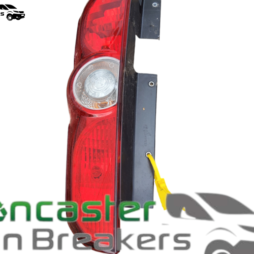FIAT DOBLO 2014 O/S DRIVERS REAR LIGHT UNIT 00518106730
