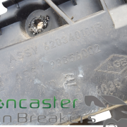 RENAULT TRAFFIC / VIVARO 2013 O/S BUMPER BRACKET 93856002