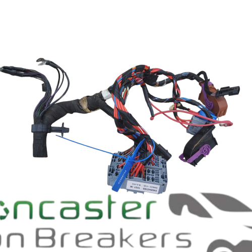 PEUGEOT BOXER / CITREON RELAY 2023 2.2 DW12 ENGINE BAY FUSE BOX WIRING 0468642380