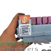 PEUGEOT BOXER / CITREON RELAY 2023 UNDER BONNET FUSE BOX 1398647080
