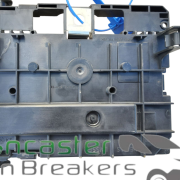 PEUGEOT PARTNER / BERLINGO 2016 UNDER BONNET FUSE BOX 9807028780