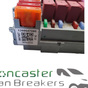 VAUXHALL MOVANO/BOXER/RELAY 2024 2.2 UNDER BONNET FUSE BOX 1398647080