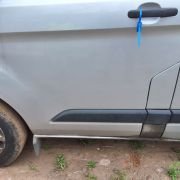 FORD TRANSIT CUSTOM 2023 N/S FRONT DOOR COMPLETE (MINUS MIRROR)