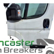 PEUGEOT BOXER/RELAY 2020 N/S PASSENGERS DOOR IN WHITE MIRROR CRACKED SEE IN PHOTOS