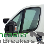 PEUGEOT BOXER/RELAY 2020 N/S PASSENGERS DOOR IN WHITE MIRROR CRACKED SEE IN PHOTOS