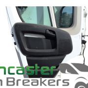 PEUGEOT BOXER/RELAY 2020 N/S PASSENGERS DOOR IN WHITE MIRROR CRACKED SEE IN PHOTOS