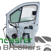 RENAULT TRAFFIC/VIVARO 2017 O/S FRONT DRIVERS DOOR IN WHITE