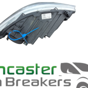 MERCEDES SPRINTER 2024 N/S PASSENGER HEADLIGHT A9109060200 (CRACKED AND 1 LUG MISSING)