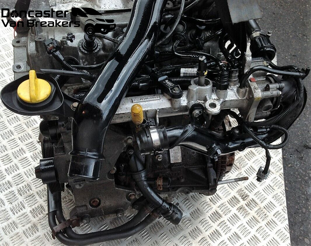 RENAULT CLIO 1.2 TURBO PETROL COMPLETE ENGINE D4FH784 WITH TURBO