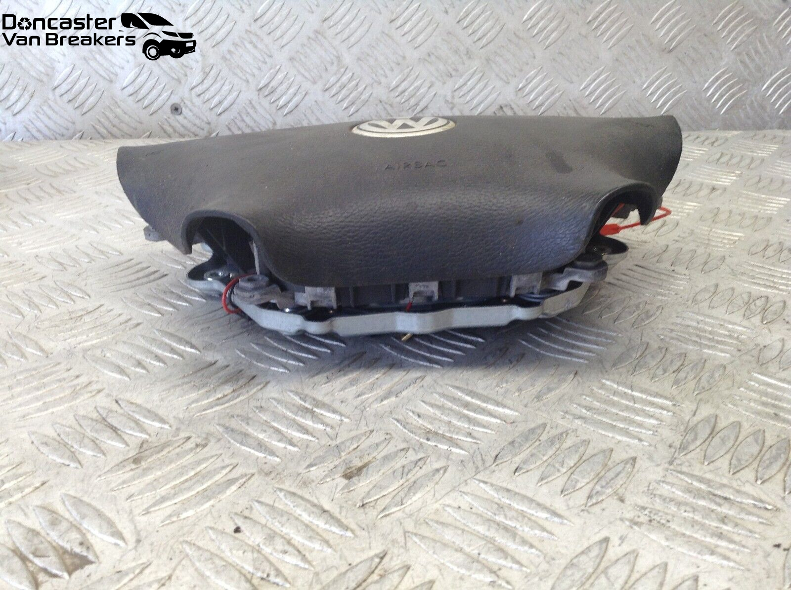 VOLKSWAGGEN CRAFTER DRIVERS STEERING WHEEL DRIVERS AIR BAG